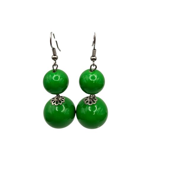 Pierced Earrings Chunky Beaded Lime Green Dangle Filigree Silver Tone Spacers - Picture 2 of 5